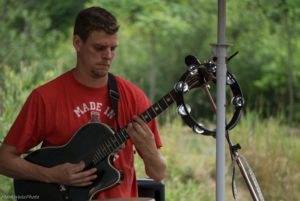 Shakers Bar and Grill Youngstown OH Arundel Cellars & Brewing Co Ryan Melquist Qwister Reggae