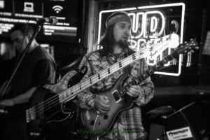 Nate Mahaffey Qwister Rustbelt Reggae Mulligan's Bar and Grille Avon OH 